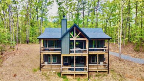 284 Lees Ride Mccaysville GA 30555