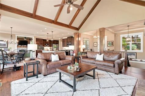 107 Disharoon Drive Big Canoe GA 30143