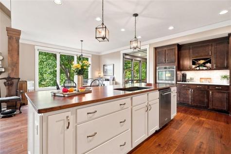 107 Disharoon Drive Big Canoe GA 30143