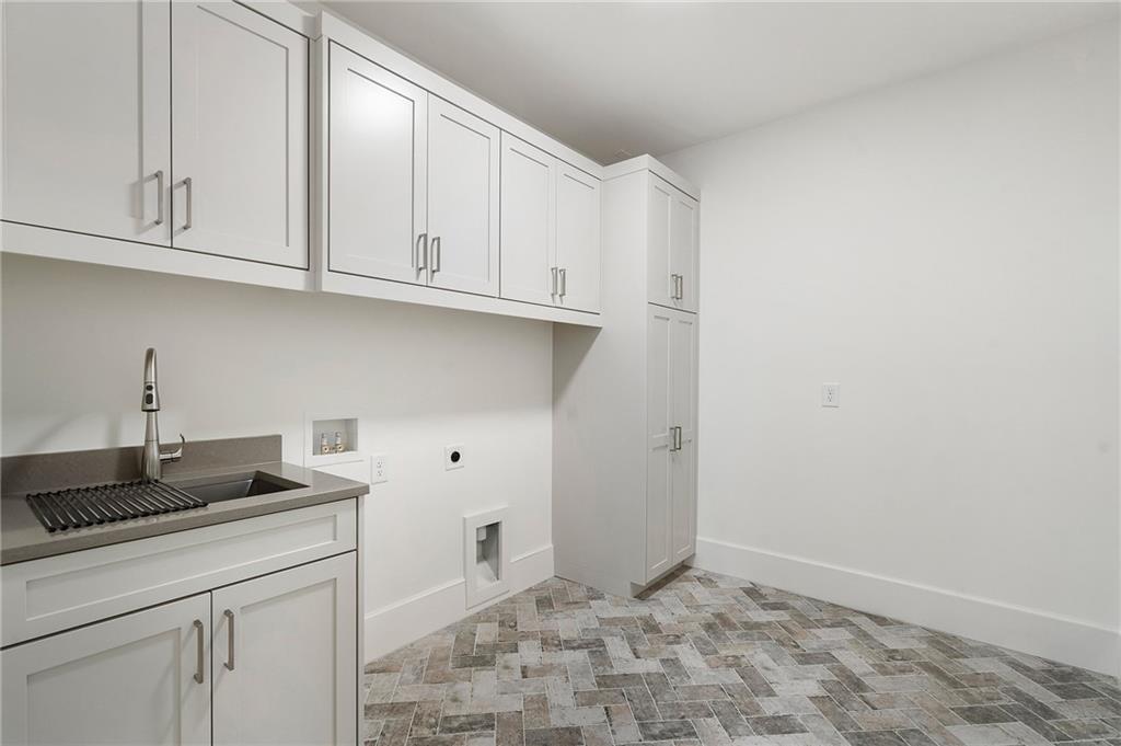 179 Meadow Alpharetta GA 30009