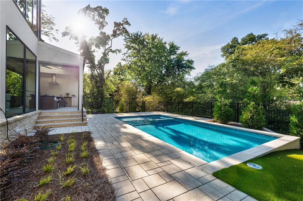 179 Meadow Alpharetta GA 30009