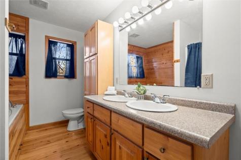 425 Enchanted Woods Blairsville GA 30512