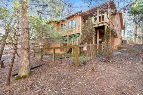 425 Enchanted Woods Blairsville GA 30512