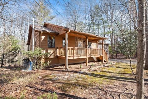 425 Enchanted Woods Blairsville GA 30512