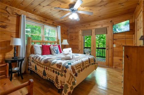 305 Martin Crossing Cherry Log GA 30522
