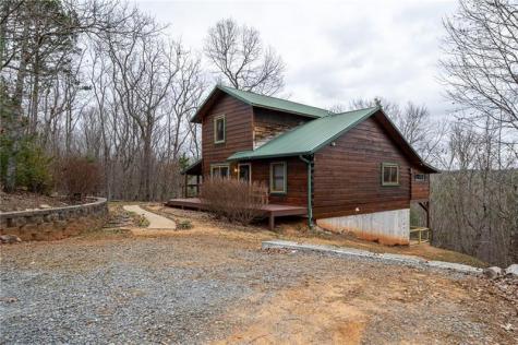 61 Hunter Ridge Ellijay GA 30540