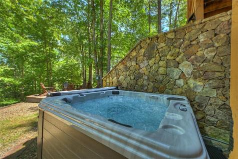 22 Kings Court Ellijay GA 30540