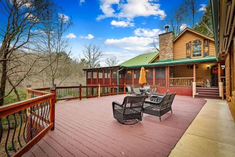 120 N Riverview Lane Ellijay GA 30536