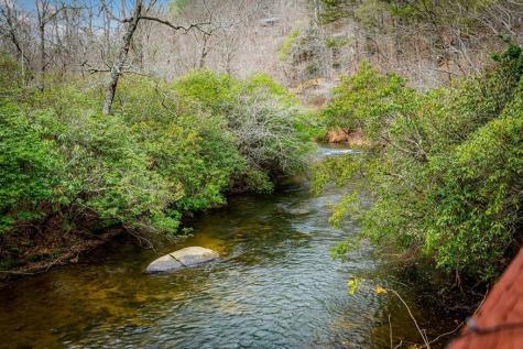 120 N Riverview Lane Ellijay GA 30536