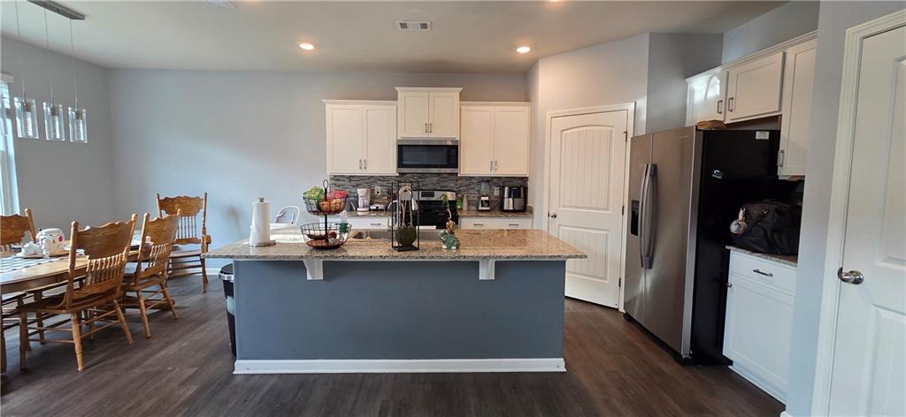 5551 Foxglove Way Oakwood GA 30566