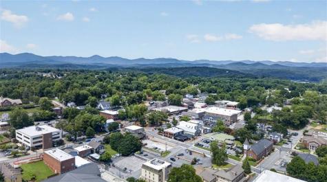 271 Broken Arrow Trail Dahlonega GA 30533