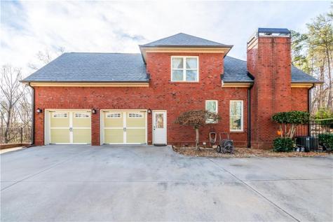 351 Shoals Lane Clarkesville GA 30523