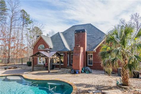 351 Shoals Lane Clarkesville GA 30523