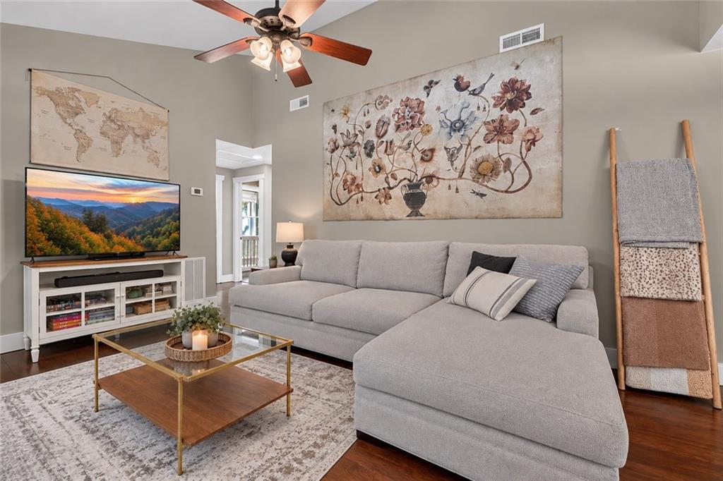 1657 Turniptown Road Ellijay GA 30536