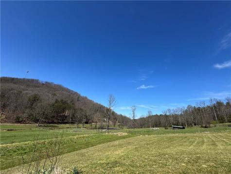 137 Blue Spruce Drive Blairsville GA 30512