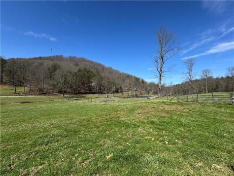 137 Blue Spruce Drive Blairsville GA 30512