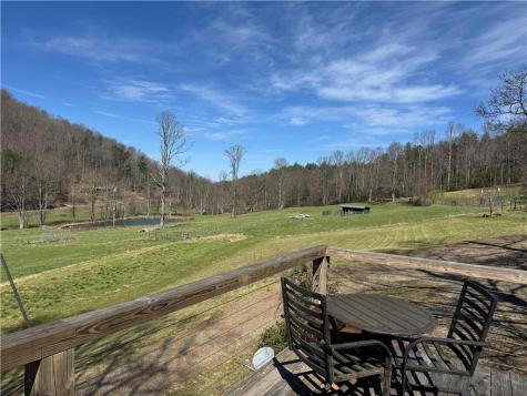 137 Blue Spruce Drive Blairsville GA 30512