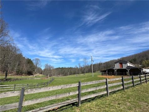 137 Blue Spruce Drive Blairsville GA 30512