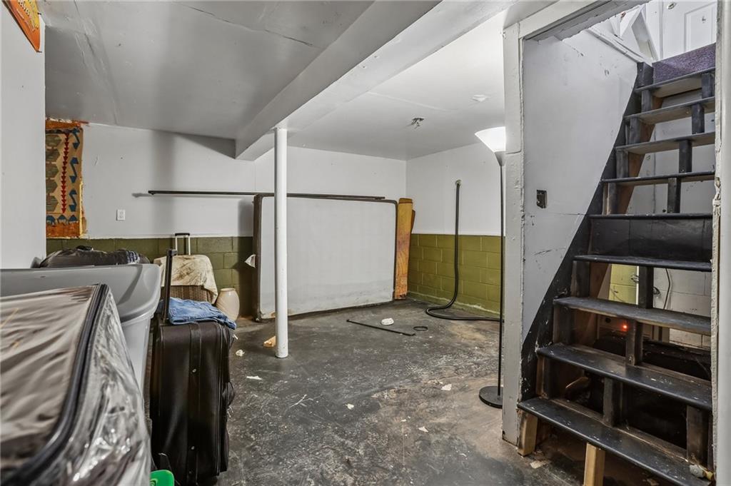 1955 Spink Street NW Atlanta GA 30318