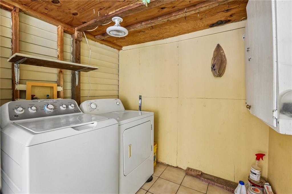 1955 Spink Street NW Atlanta GA 30318
