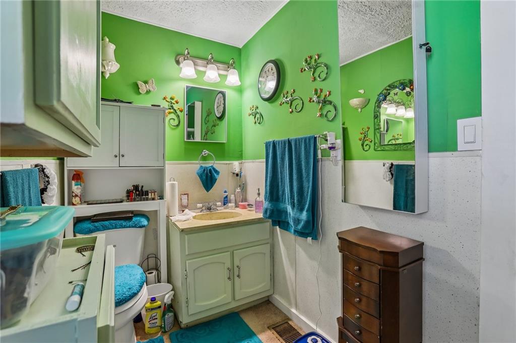 1955 Spink Street NW Atlanta GA 30318