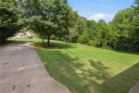 65 Tradewinds Road Cleveland GA 30528