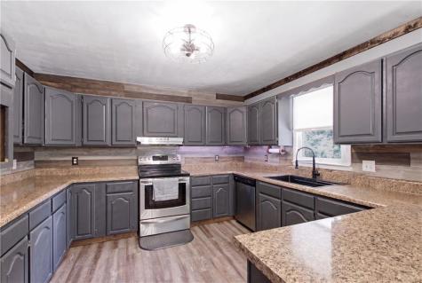 65 Tradewinds Road Cleveland GA 30528