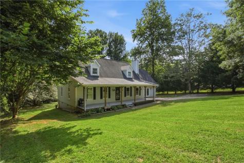 65 Tradewinds Road Cleveland GA 30528
