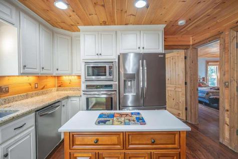 72 Gibbs Trail Mineral Bluff GA 30559