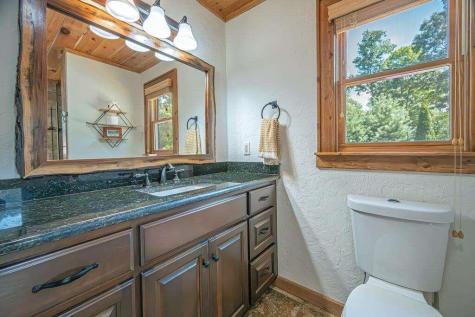 72 Gibbs Trail Mineral Bluff GA 30559