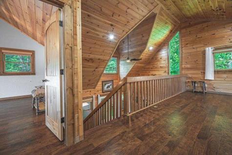 72 Gibbs Trail Mineral Bluff GA 30559