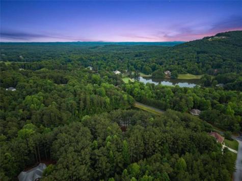 404 Golden Delicious Road Clarkesville GA 30523