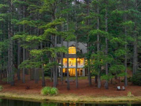 404 Golden Delicious Road Clarkesville GA 30523