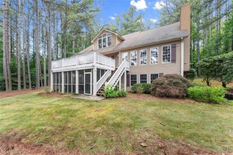 404 Golden Delicious Road Clarkesville GA 30523