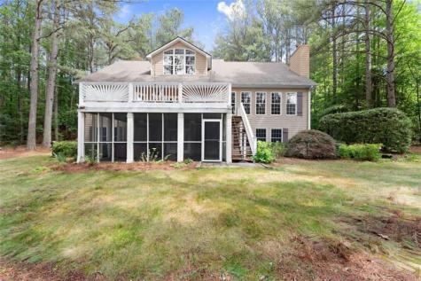 404 Golden Delicious Road Clarkesville GA 30523