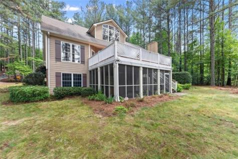 404 Golden Delicious Road Clarkesville GA 30523