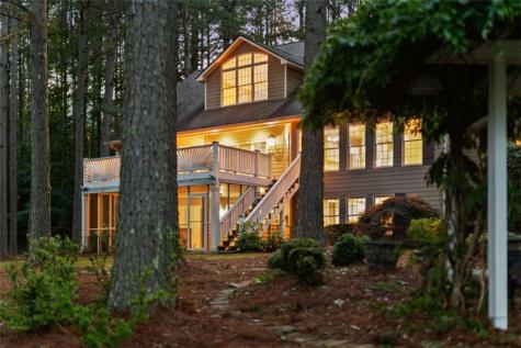 404 Golden Delicious Road Clarkesville GA 30523