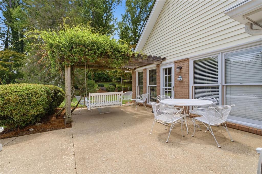 345 N Farm Drive Alpharetta GA 30004