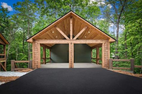 84 Shermans Court Mccaysville GA 30555