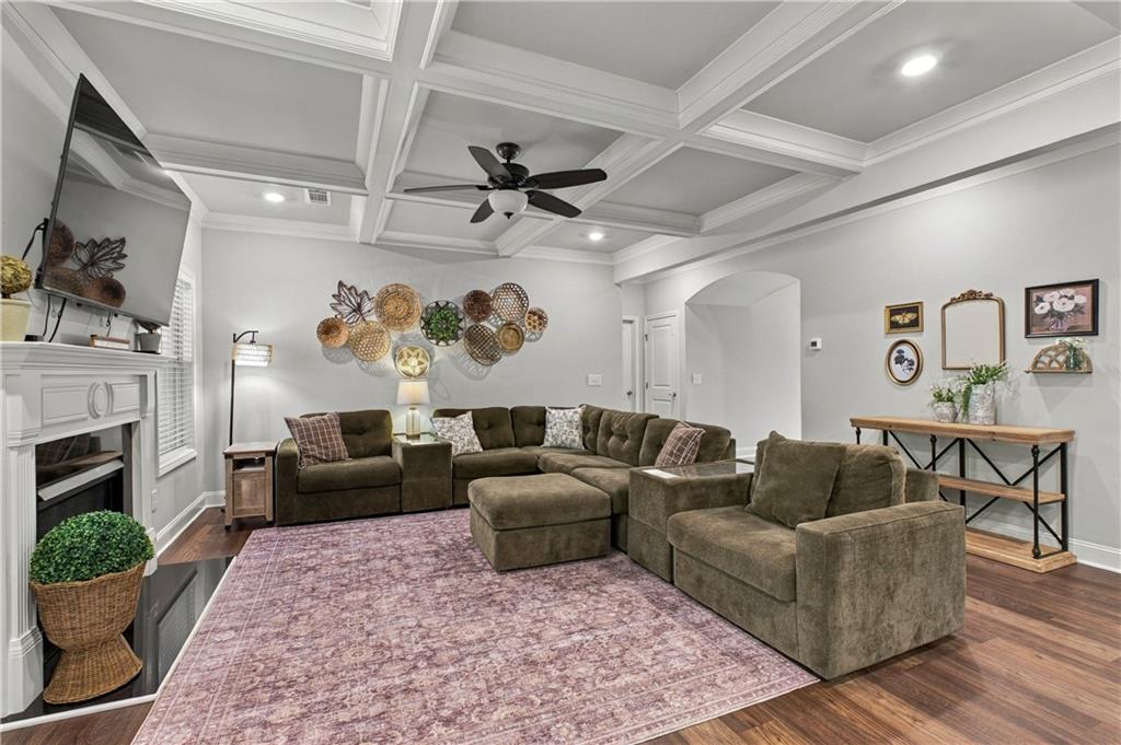 1826 Holman Forest Drive Hoschton GA 30548