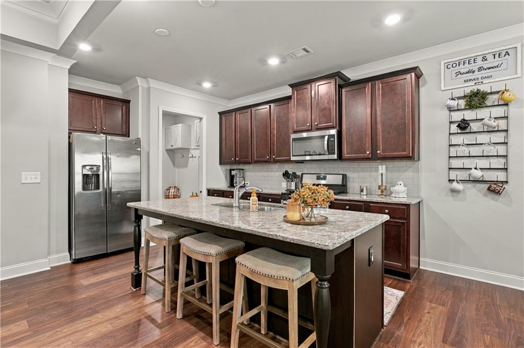 1826 Holman Forest Drive Hoschton GA 30548