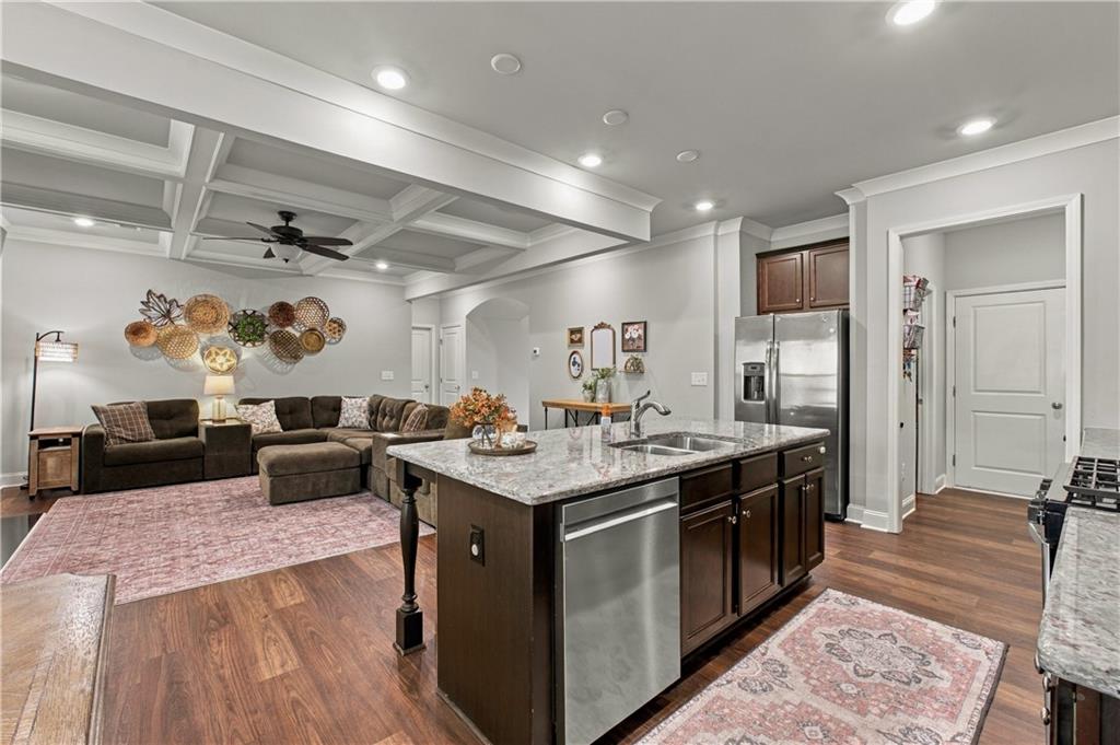 1826 Holman Forest Drive Hoschton GA 30548