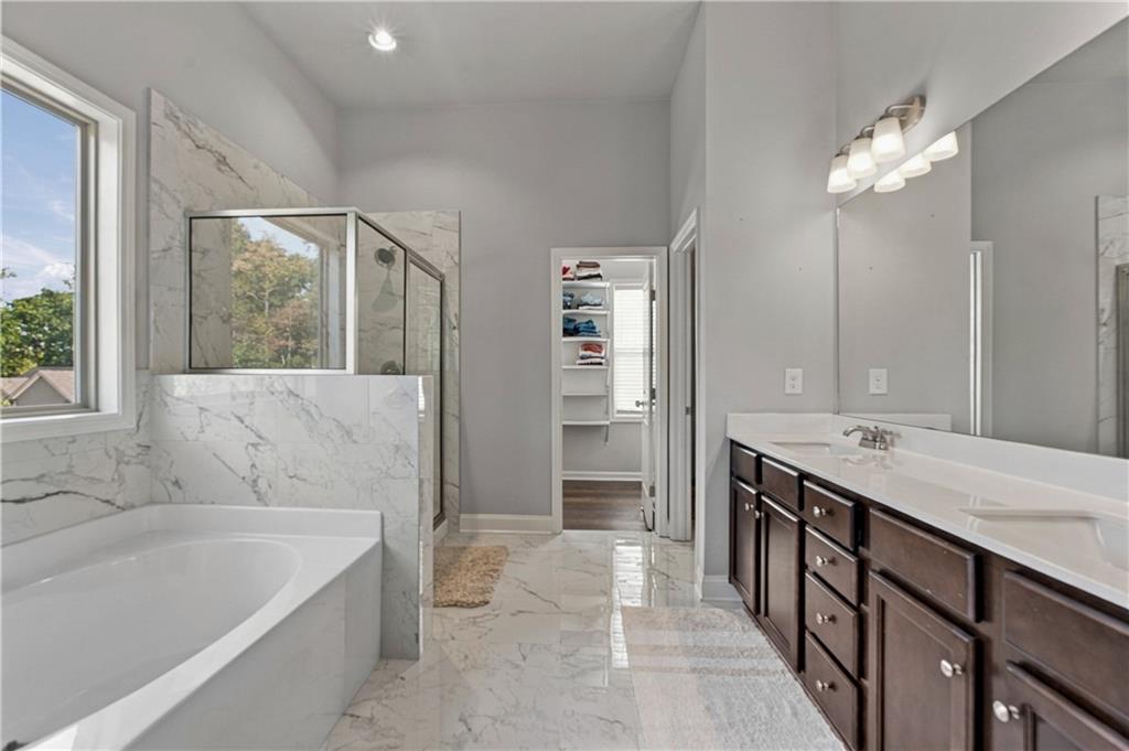 1826 Holman Forest Drive Hoschton GA 30548