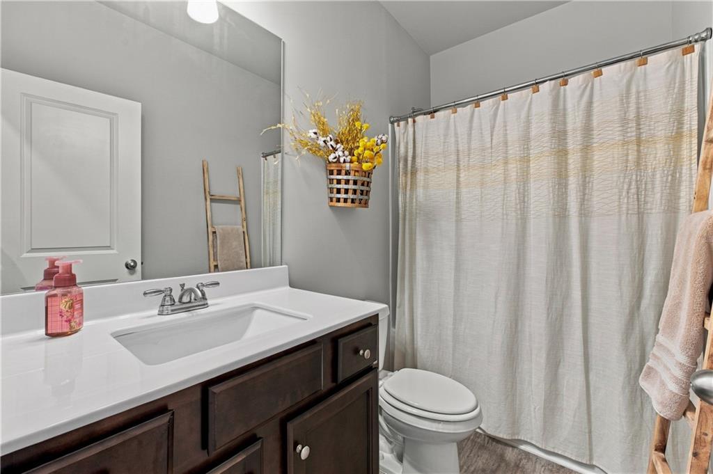 1826 Holman Forest Drive Hoschton GA 30548