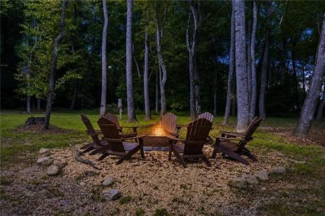 33 Pigeon Creek Drive Blue Ridge GA 30513