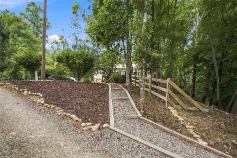 33 Pigeon Creek Drive Blue Ridge GA 30513