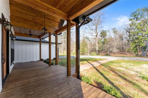 3260 Highway 255 N Sautee Nacoochee GA 30571