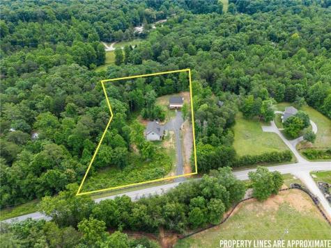 1300/2 Preacher Campbell Road Clarkesville GA 30523