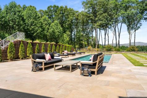 254 Nicholson Road Blue Ridge GA 30513