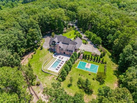 254 Nicholson Road Blue Ridge GA 30513